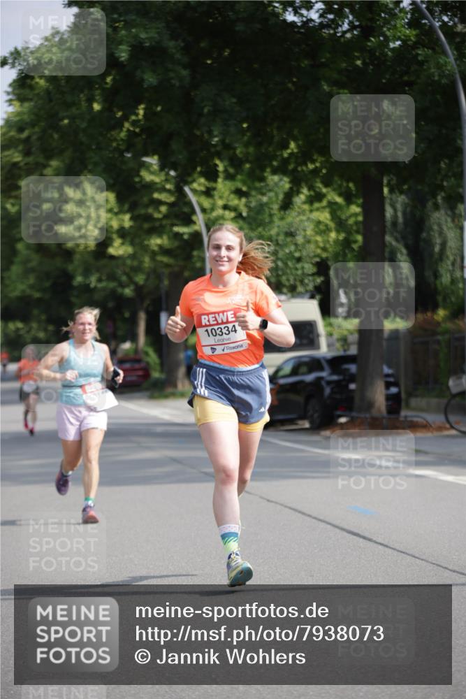 15.06.2025 - REWE Women's Run Jannik Wohlers http://msf.ph/oto/7938073 15.06.2025 08:43:48 Laufen 10334 meine-sportfotos.de