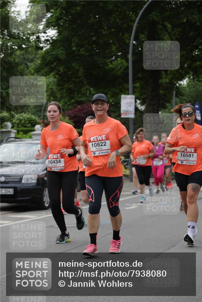 15.06.2025 - REWE Women's Run Jannik Wohlers http://msf.ph/oto/7938080 15.06.2025 08:27:12 Laufen 1043, 10434, 10822, 1010, 10581 meine-sportfotos.de