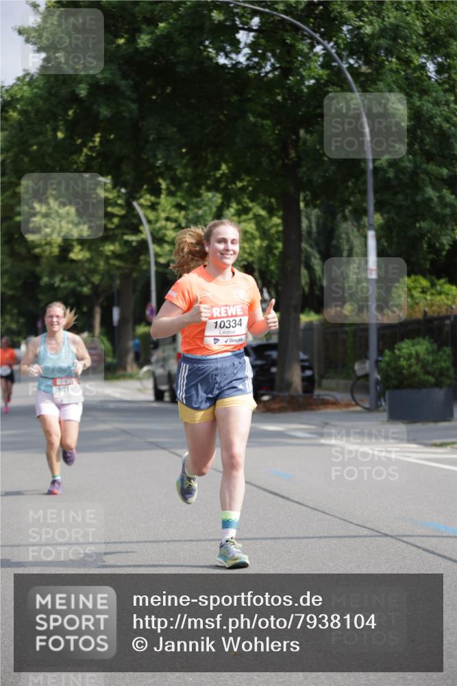 15.06.2025 - REWE Women's Run Jannik Wohlers http://msf.ph/oto/7938104 15.06.2025 08:43:49 Laufen 10334 meine-sportfotos.de