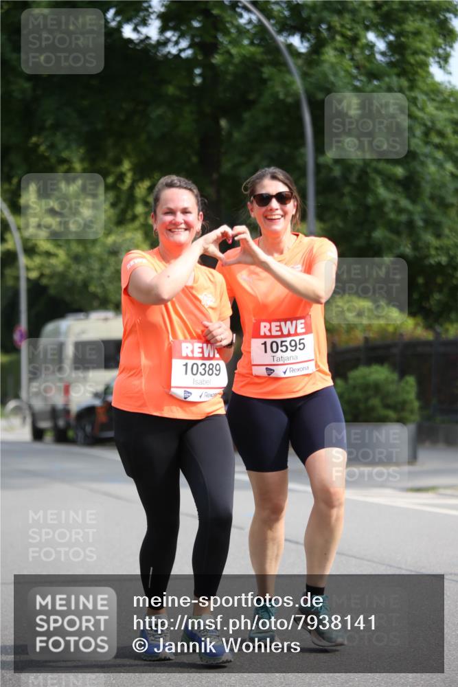 15.06.2025 - REWE Women's Run Jannik Wohlers http://msf.ph/oto/7938141 15.06.2025 09:55:49 Laufen 10595, 10389 meine-sportfotos.de