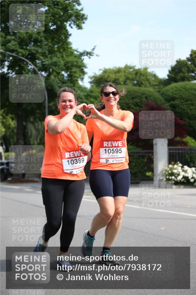 15.06.2025 - REWE Women's Run Jannik Wohlers http://msf.ph/oto/7938172 15.06.2025 09:55:50 Laufen 10389, 10595 meine-sportfotos.de