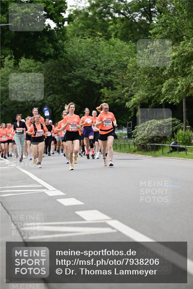 15.06.2025 - REWE Women's Run Dr. Thomas Lammeyer http://msf.ph/oto/7938206 15.06.2025 09:20:01 Laufen 10656, 1059, 4 meine-sportfotos.de