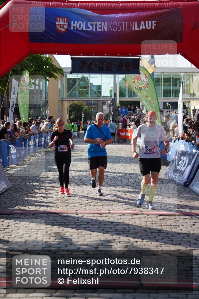 13.06.2025 - Holstenköstenlauf Felixshl http://msf.ph/oto/7938347 13.06.2025 18:05:39 Laufen 2452, 2513, 2615, 2688, 2689 meine-sportfotos.de