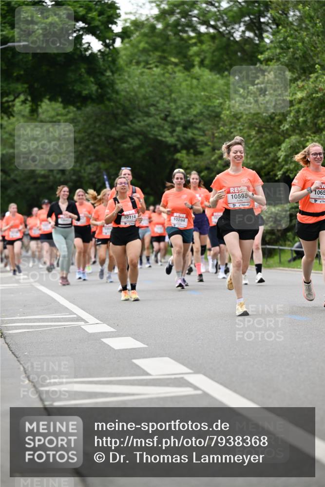 15.06.2025 - REWE Women's Run Dr. Thomas Lammeyer http://msf.ph/oto/7938368 15.06.2025 09:20:04 Laufen 10114, 10598 meine-sportfotos.de