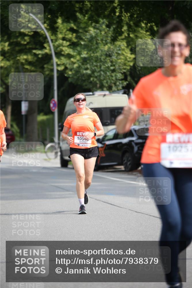 15.06.2025 - REWE Women's Run Jannik Wohlers http://msf.ph/oto/7938379 15.06.2025 09:56:11 Laufen 105, 107 meine-sportfotos.de