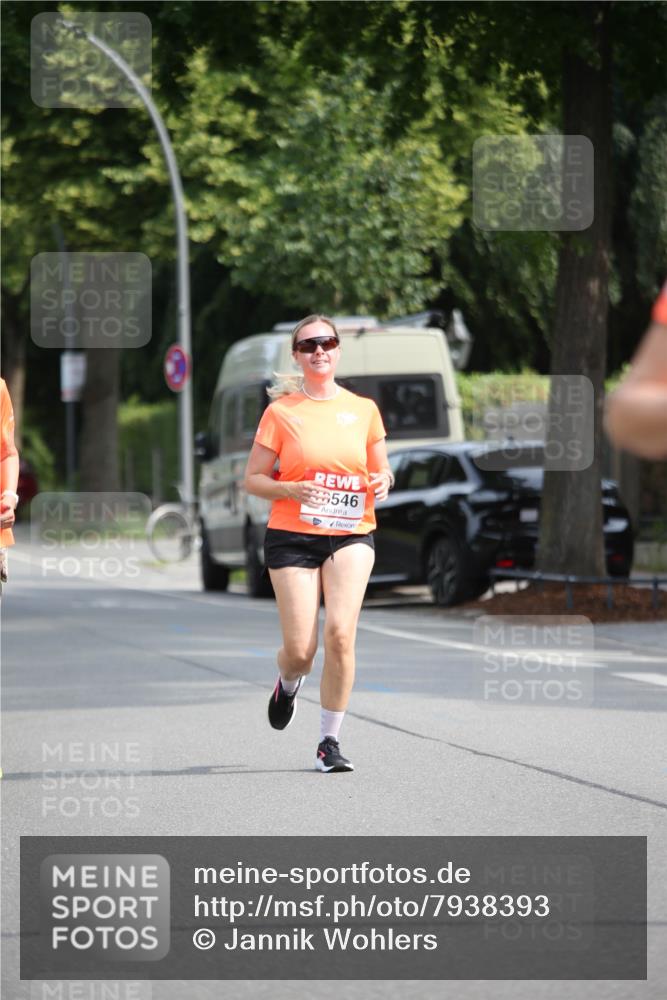 15.06.2025 - REWE Women's Run Jannik Wohlers http://msf.ph/oto/7938393 15.06.2025 09:56:11 Laufen 546 meine-sportfotos.de
