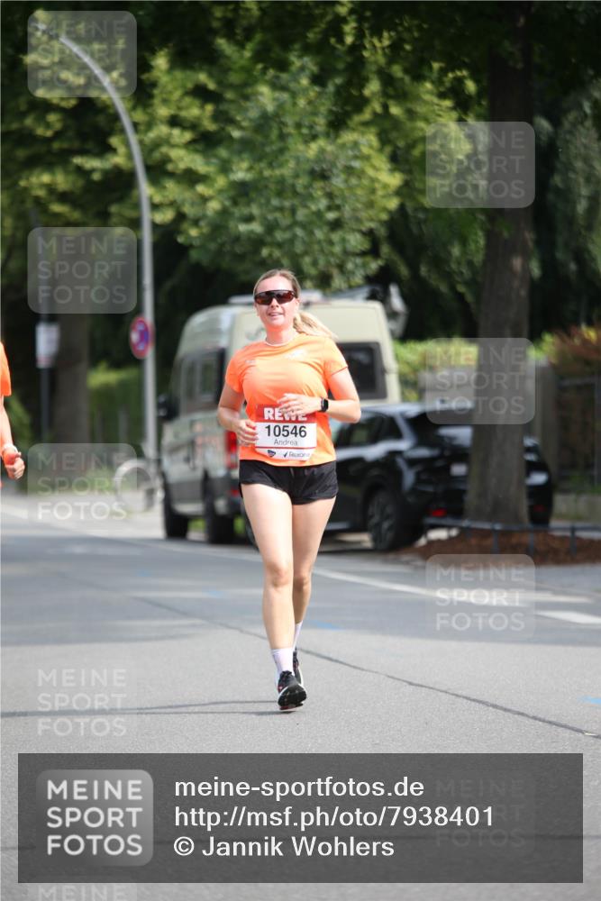 15.06.2025 - REWE Women's Run Jannik Wohlers http://msf.ph/oto/7938401 15.06.2025 09:56:11 Laufen 10546 meine-sportfotos.de