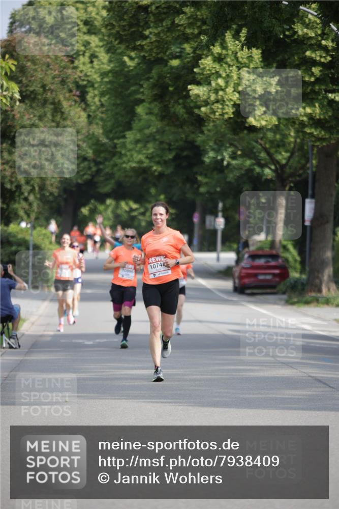 15.06.2025 - REWE Women's Run Jannik Wohlers http://msf.ph/oto/7938409 15.06.2025 08:44:09 Laufen 1074 meine-sportfotos.de