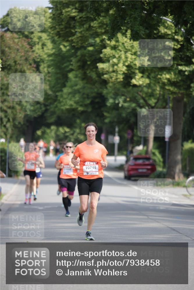 15.06.2025 - REWE Women's Run Jannik Wohlers http://msf.ph/oto/7938458 15.06.2025 08:44:10 Laufen 10748 meine-sportfotos.de