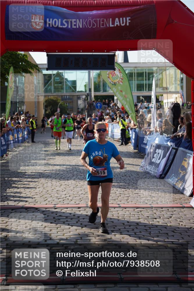 13.06.2025 - Holstenköstenlauf Felixshl http://msf.ph/oto/7938508 13.06.2025 18:05:47 Laufen 2577, 2615, 3572 meine-sportfotos.de