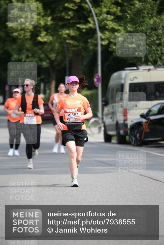15.06.2025 - REWE Women's Run Jannik Wohlers http://msf.ph/oto/7938555 15.06.2025 09:56:24 Laufen 10661, 10304 meine-sportfotos.de