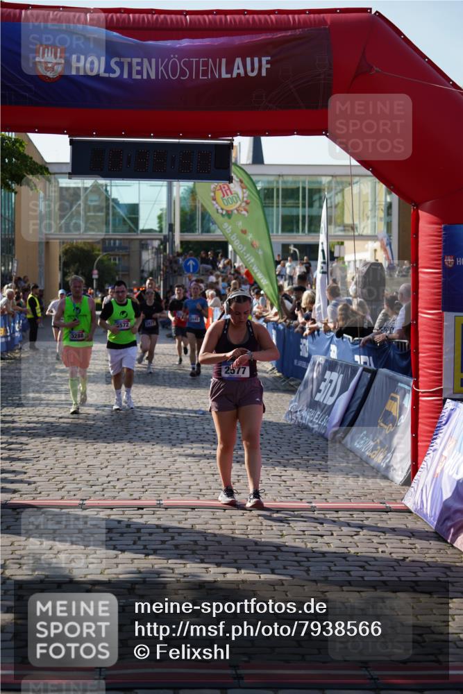 13.06.2025 - Holstenköstenlauf Felixshl http://msf.ph/oto/7938566 13.06.2025 18:05:51 Laufen 2102, 2206, 2445, 2577, 2615, 2659, 2963, 2977, 2980, 3200, 3207, 3266, 3572 meine-sportfotos.de