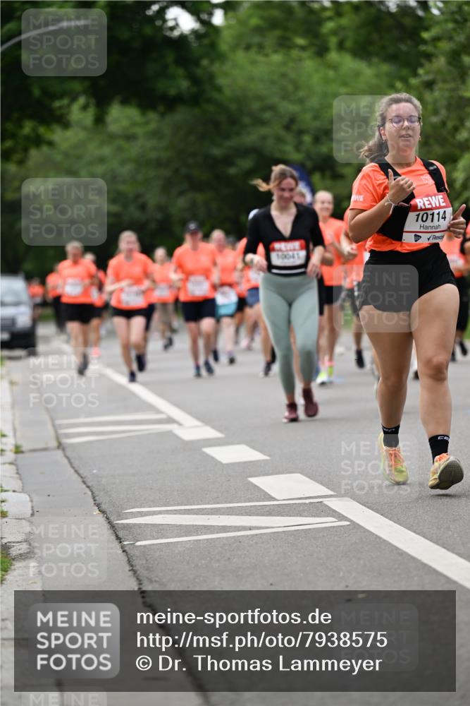 15.06.2025 - REWE Women's Run Dr. Thomas Lammeyer http://msf.ph/oto/7938575 15.06.2025 09:20:09 Laufen 10041, 10114 meine-sportfotos.de