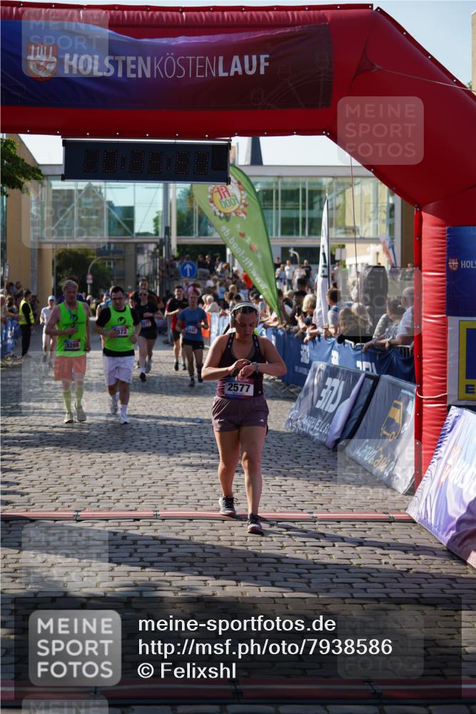 13.06.2025 - Holstenköstenlauf Felixshl http://msf.ph/oto/7938586 13.06.2025 18:05:51 Laufen 2102, 2206, 2445, 2577, 2615, 2659, 2963, 2977, 2980, 3200, 3207, 3266, 3572 meine-sportfotos.de
