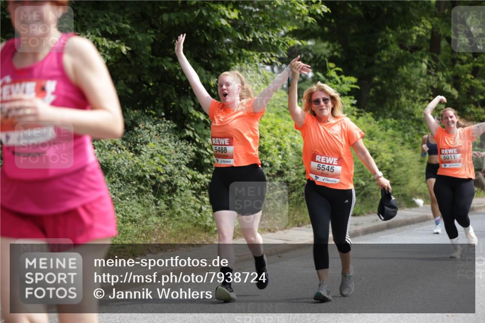 15.06.2025 - REWE Women's Run Jannik Wohlers http://msf.ph/oto/7938724 15.06.2025 10:14:33 Laufen 5488, 5545, 5011 meine-sportfotos.de