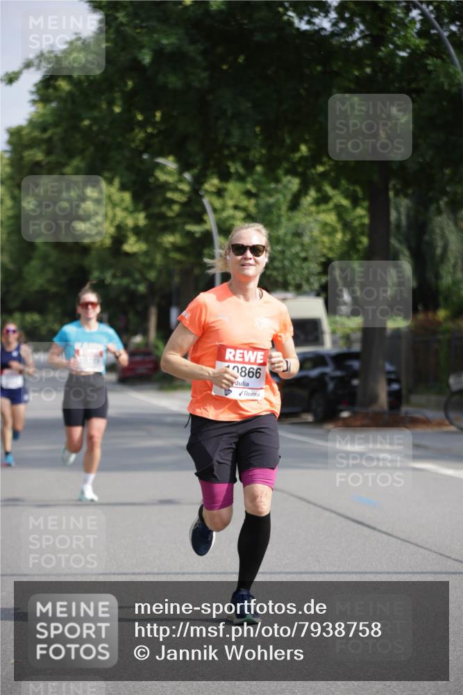 15.06.2025 - REWE Women's Run Jannik Wohlers http://msf.ph/oto/7938758 15.06.2025 08:44:17 Laufen 866 meine-sportfotos.de