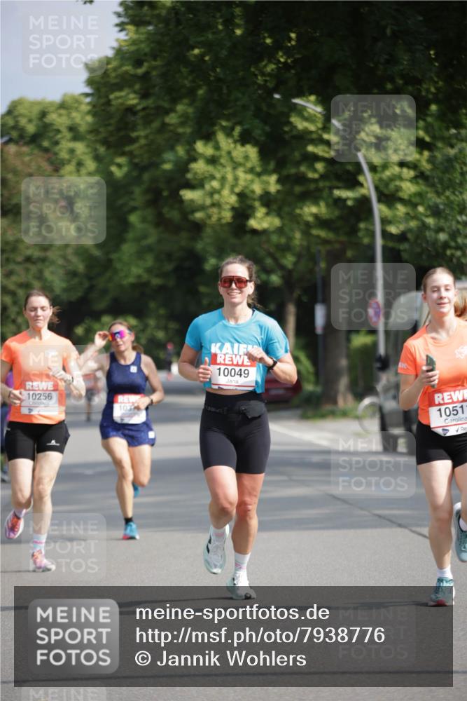 15.06.2025 - REWE Women's Run Jannik Wohlers http://msf.ph/oto/7938776 15.06.2025 08:44:18 Laufen 10049, 10256, 1051 meine-sportfotos.de