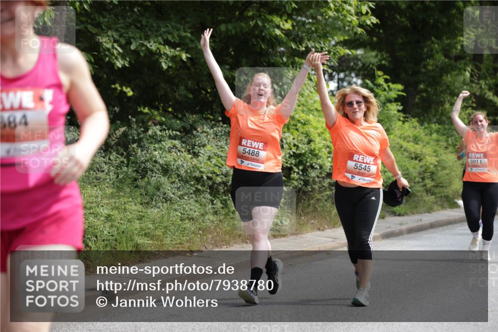 15.06.2025 - REWE Women's Run Jannik Wohlers http://msf.ph/oto/7938780 15.06.2025 10:14:33 Laufen 684, 5488, 5545, 5011 meine-sportfotos.de