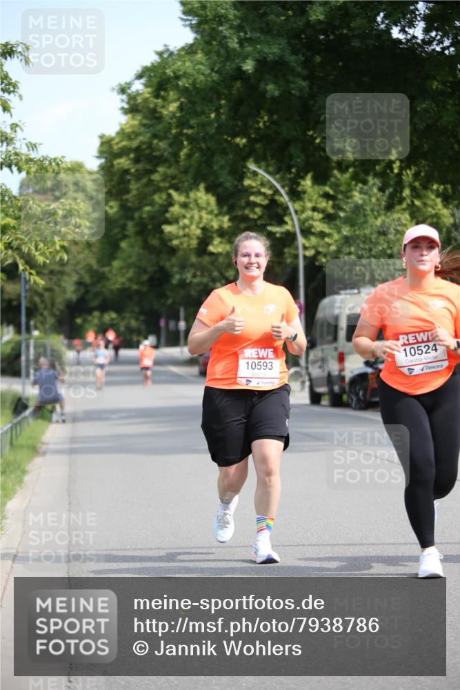 15.06.2025 - REWE Women's Run Jannik Wohlers http://msf.ph/oto/7938786 15.06.2025 09:56:34 Laufen 10593, 10524 meine-sportfotos.de
