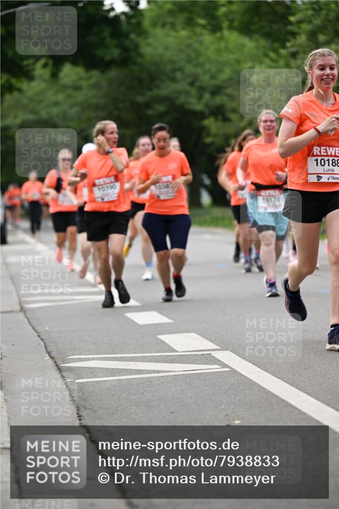 15.06.2025 - REWE Women's Run Dr. Thomas Lammeyer http://msf.ph/oto/7938833 15.06.2025 09:20:15 Laufen 10390, 10179, 10188 meine-sportfotos.de