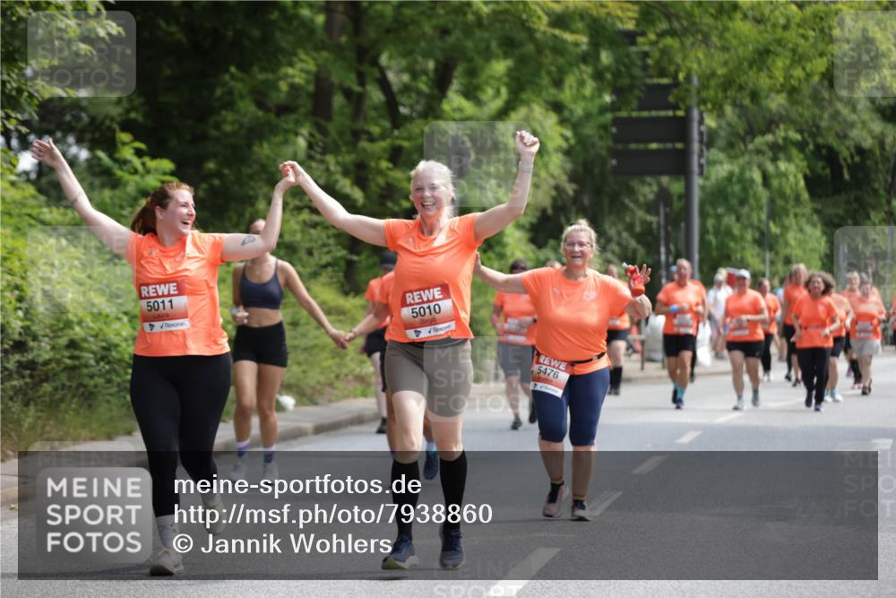 15.06.2025 - REWE Women's Run Jannik Wohlers http://msf.ph/oto/7938860 15.06.2025 10:14:35 Laufen 5011, 5010, 5476 meine-sportfotos.de