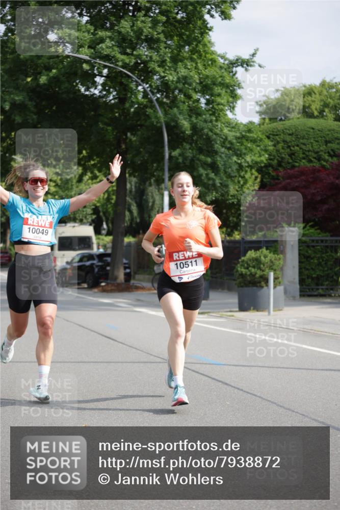 15.06.2025 - REWE Women's Run Jannik Wohlers http://msf.ph/oto/7938872 15.06.2025 08:44:19 Laufen 10049, 10511 meine-sportfotos.de