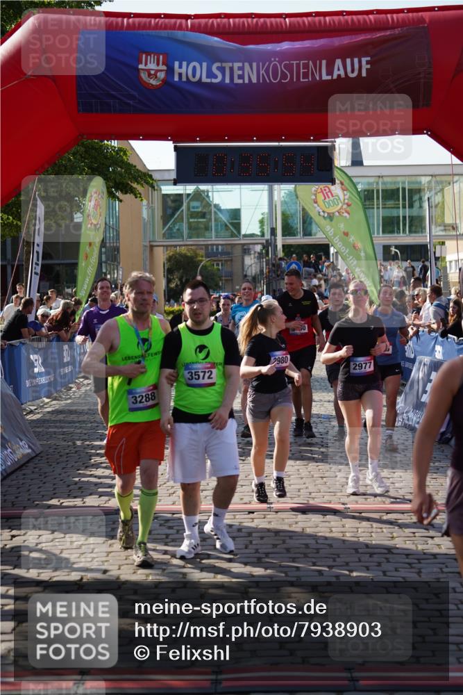 13.06.2025 - Holstenköstenlauf Felixshl http://msf.ph/oto/7938903 13.06.2025 18:05:55 Laufen 2102, 2206, 2445, 2577, 2659, 2954, 2963, 2977, 2980, 3200, 3207, 3266, 3572 meine-sportfotos.de