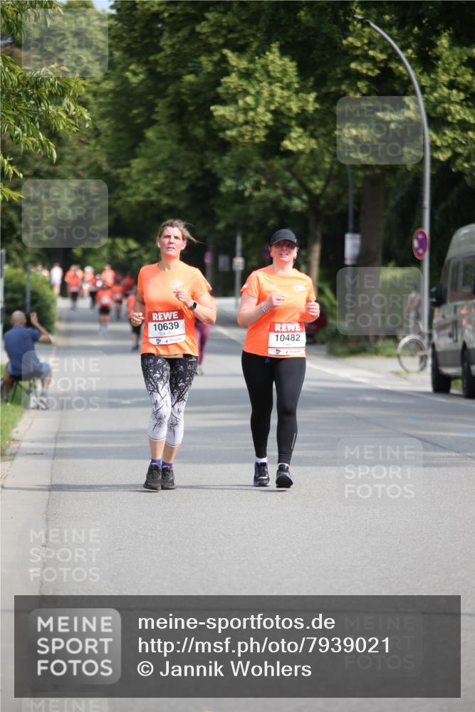 15.06.2025 - REWE Women's Run Jannik Wohlers http://msf.ph/oto/7939021 15.06.2025 09:57:16 Laufen 10639, 10482 meine-sportfotos.de