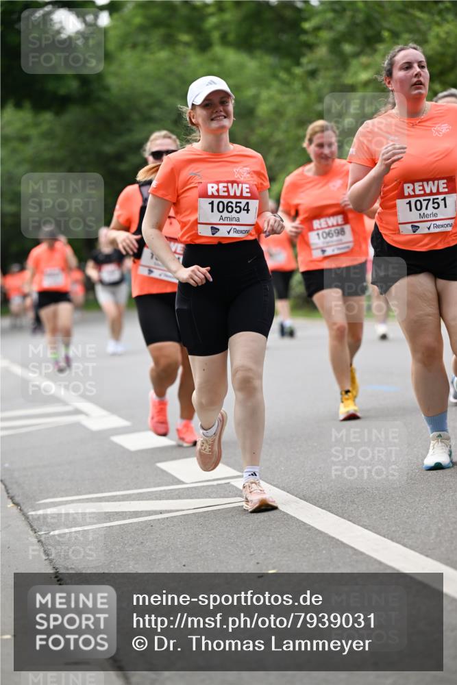 15.06.2025 - REWE Women's Run Dr. Thomas Lammeyer http://msf.ph/oto/7939031 15.06.2025 09:20:19 Laufen 10654, 10698, 10751 meine-sportfotos.de