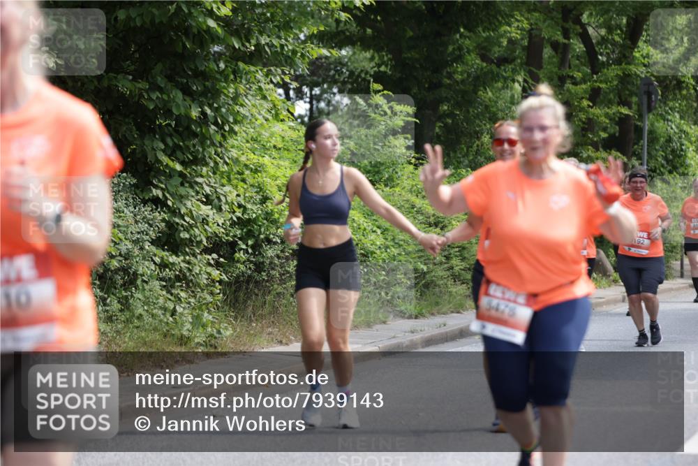 15.06.2025 - REWE Women's Run Jannik Wohlers http://msf.ph/oto/7939143 15.06.2025 10:14:39 Laufen 5478, 10, 192 meine-sportfotos.de