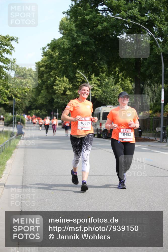 15.06.2025 - REWE Women's Run Jannik Wohlers http://msf.ph/oto/7939150 15.06.2025 09:57:20 Laufen 10639, 10482 meine-sportfotos.de