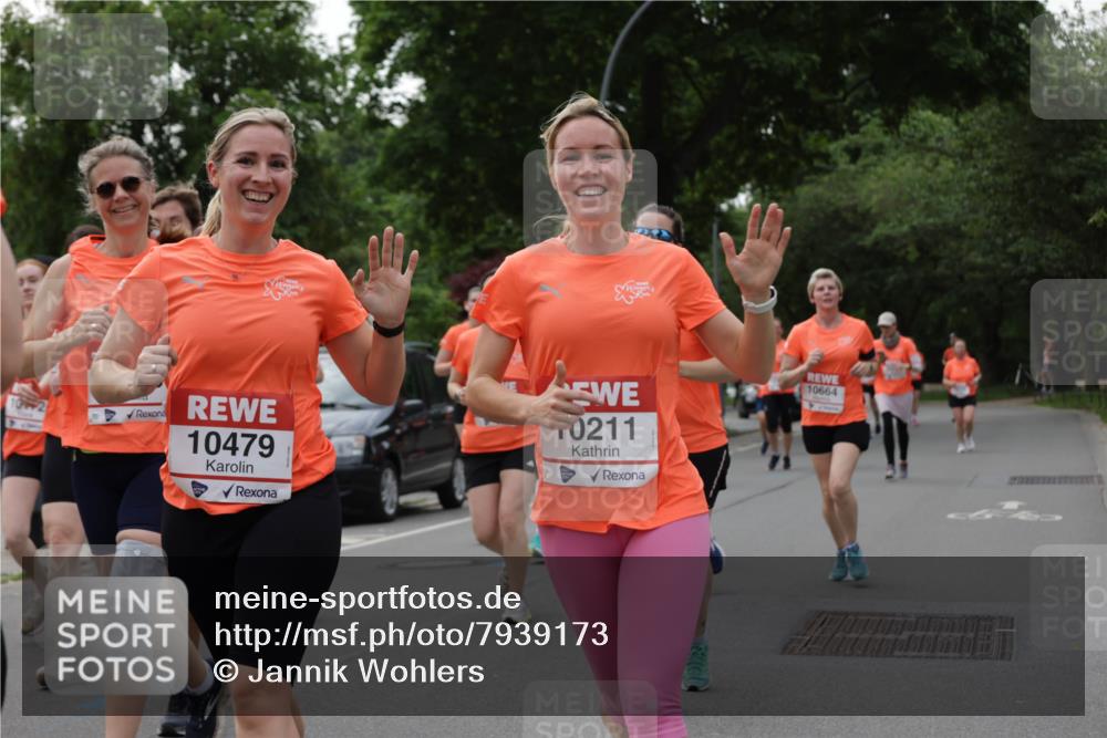 15.06.2025 - REWE Women's Run Jannik Wohlers http://msf.ph/oto/7939173 15.06.2025 08:27:24 Laufen 10479, 0211, 10664 meine-sportfotos.de