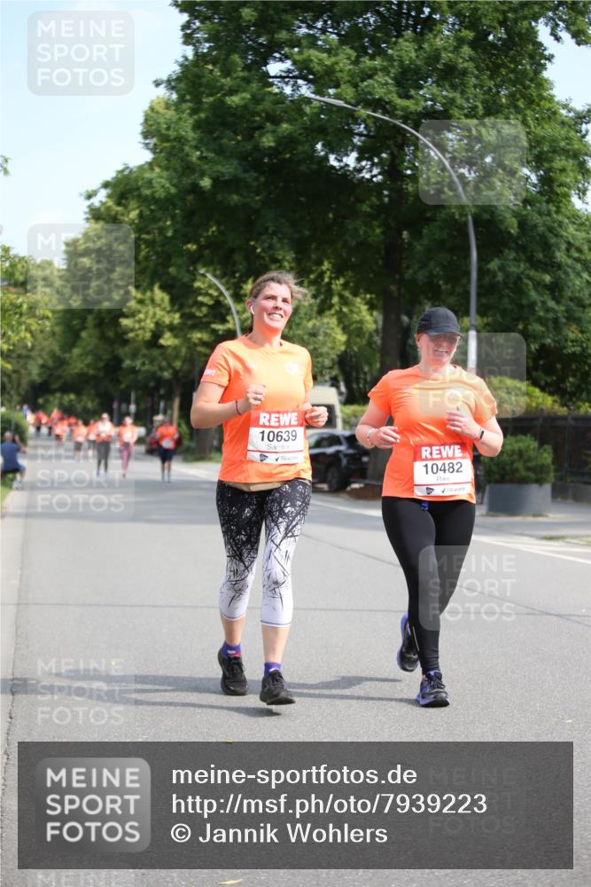 15.06.2025 - REWE Women's Run Jannik Wohlers http://msf.ph/oto/7939223 15.06.2025 09:57:21 Laufen 10639, 10482 meine-sportfotos.de