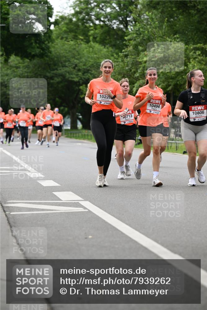 15.06.2025 - REWE Women's Run Dr. Thomas Lammeyer http://msf.ph/oto/7939262 15.06.2025 09:20:27 Laufen 1022, 0713, 10494, 10806 meine-sportfotos.de
