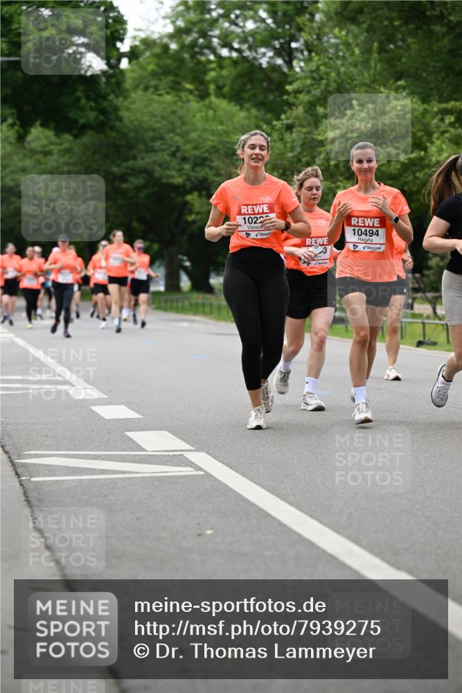 15.06.2025 - REWE Women's Run Dr. Thomas Lammeyer http://msf.ph/oto/7939275 15.06.2025 09:20:28 Laufen 102, 3, 10494 meine-sportfotos.de