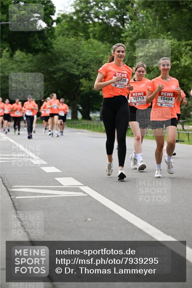 15.06.2025 - REWE Women's Run Dr. Thomas Lammeyer http://msf.ph/oto/7939295 15.06.2025 09:20:28 Laufen 226, 10713, 10494 meine-sportfotos.de