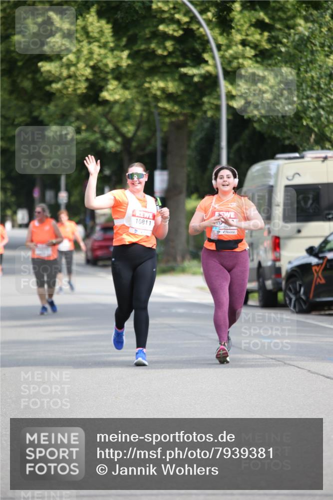 15.06.2025 - REWE Women's Run Jannik Wohlers http://msf.ph/oto/7939381 15.06.2025 09:57:36 Laufen 10811 meine-sportfotos.de