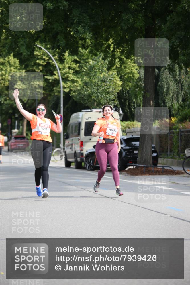 15.06.2025 - REWE Women's Run Jannik Wohlers http://msf.ph/oto/7939426 15.06.2025 09:57:37 Laufen 10811, 10453 meine-sportfotos.de