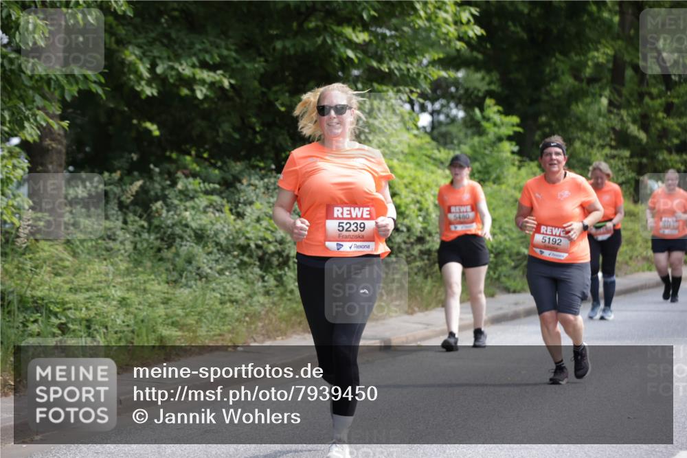 15.06.2025 - REWE Women's Run Jannik Wohlers http://msf.ph/oto/7939450 15.06.2025 10:14:44 Laufen 5239, 5480, 5192 meine-sportfotos.de