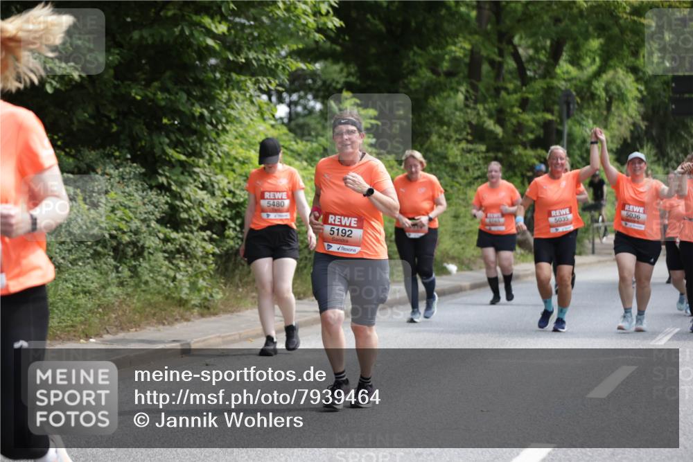 15.06.2025 - REWE Women's Run Jannik Wohlers http://msf.ph/oto/7939464 15.06.2025 10:14:45 Laufen 5480, 5192, 5035, 5036 meine-sportfotos.de