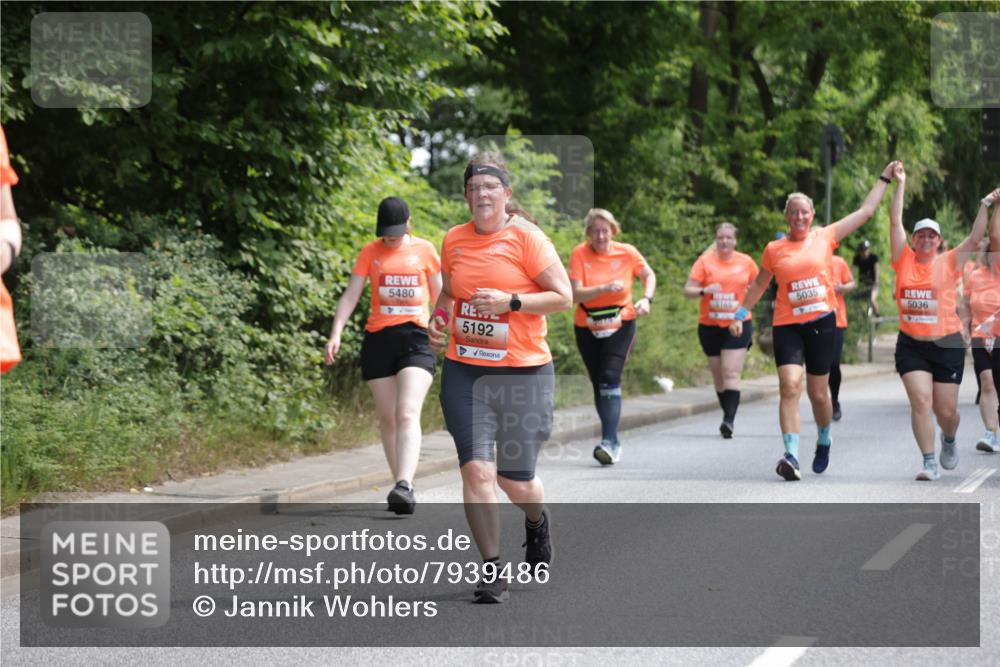 15.06.2025 - REWE Women's Run Jannik Wohlers http://msf.ph/oto/7939486 15.06.2025 10:14:45 Laufen 5480, 5192, 5035, 4, 5036 meine-sportfotos.de