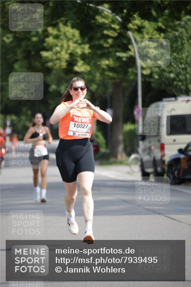 15.06.2025 - REWE Women's Run Jannik Wohlers http://msf.ph/oto/7939495 15.06.2025 08:44:51 Laufen  meine-sportfotos.de
