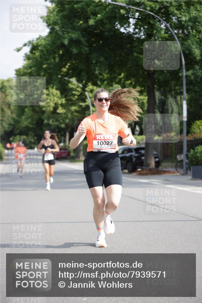 15.06.2025 - REWE Women's Run Jannik Wohlers http://msf.ph/oto/7939571 15.06.2025 08:44:53 Laufen 10027 meine-sportfotos.de