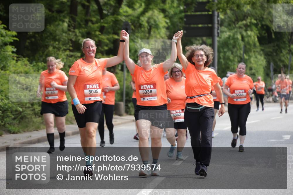 15.06.2025 - REWE Women's Run Jannik Wohlers http://msf.ph/oto/7939574 15.06.2025 10:14:47 Laufen 5165, 5035, 5036, 5382, 5588 meine-sportfotos.de