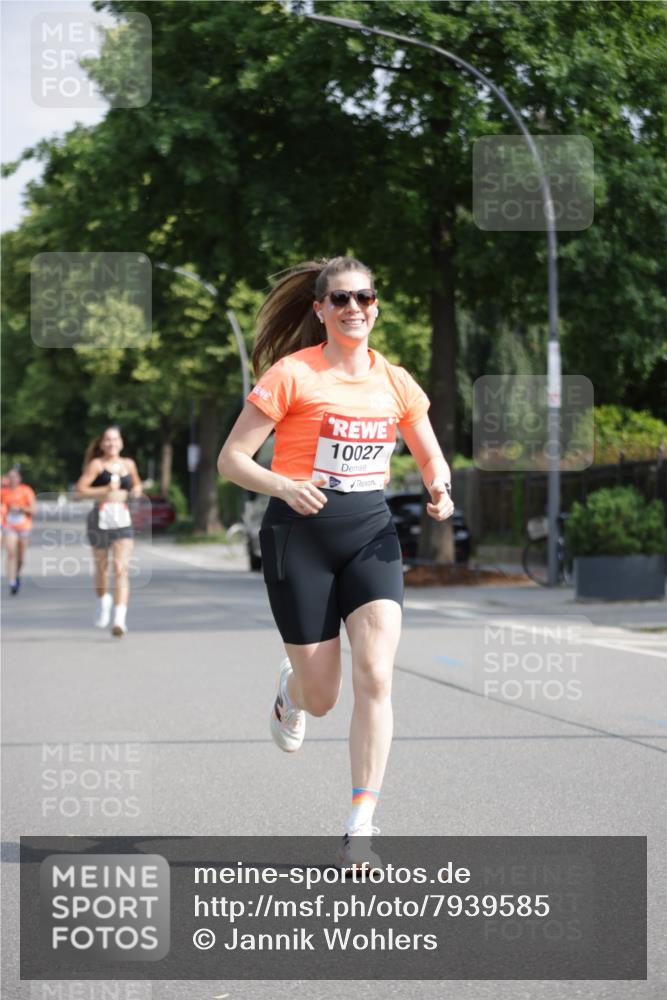 15.06.2025 - REWE Women's Run Jannik Wohlers http://msf.ph/oto/7939585 15.06.2025 08:44:53 Laufen 10027 meine-sportfotos.de