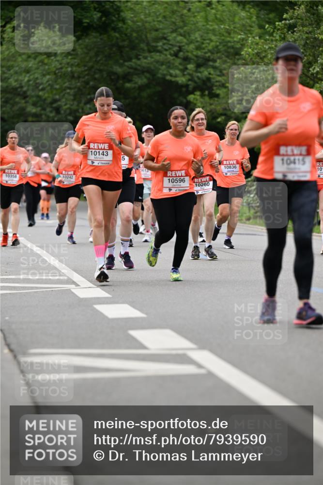 15.06.2025 - REWE Women's Run Dr. Thomas Lammeyer http://msf.ph/oto/7939590 15.06.2025 09:20:36 Laufen 10242, 10358, 10143, 0613, 10596, 10260, 10836, 10415, 101 meine-sportfotos.de