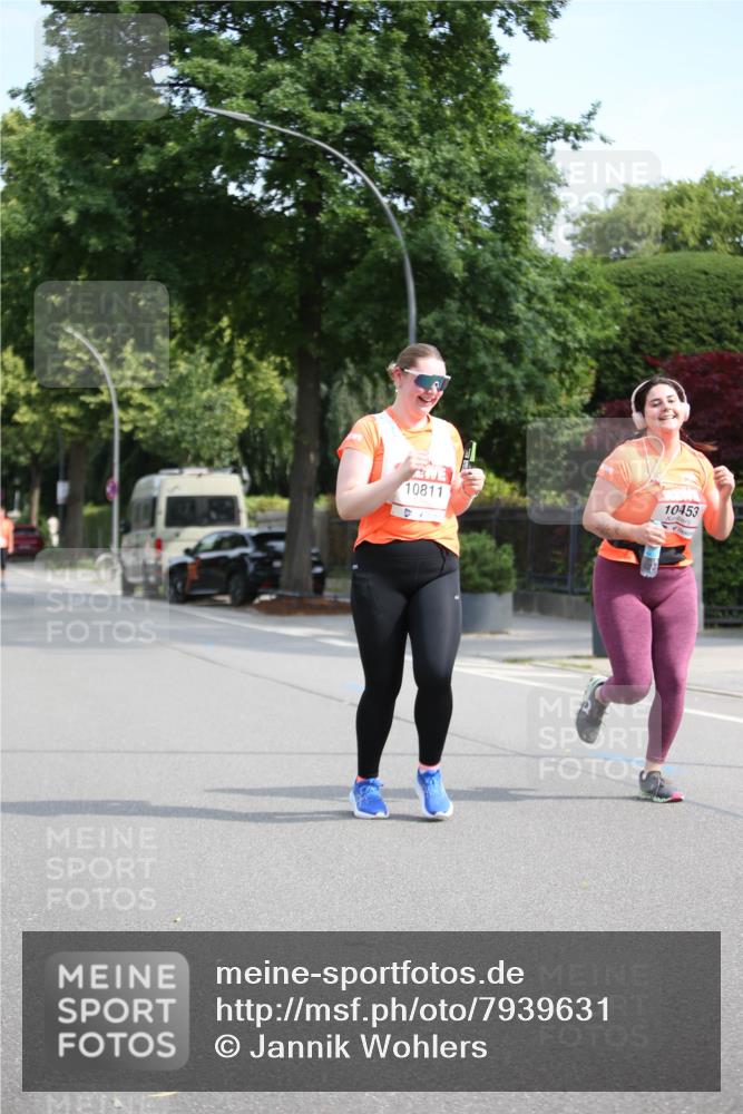 15.06.2025 - REWE Women's Run Jannik Wohlers http://msf.ph/oto/7939631 15.06.2025 09:57:41 Laufen 10811, 10453 meine-sportfotos.de