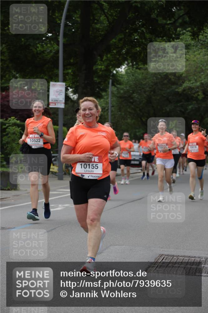 15.06.2025 - REWE Women's Run Jannik Wohlers http://msf.ph/oto/7939635 15.06.2025 08:27:32 Laufen 10522, 10155 meine-sportfotos.de