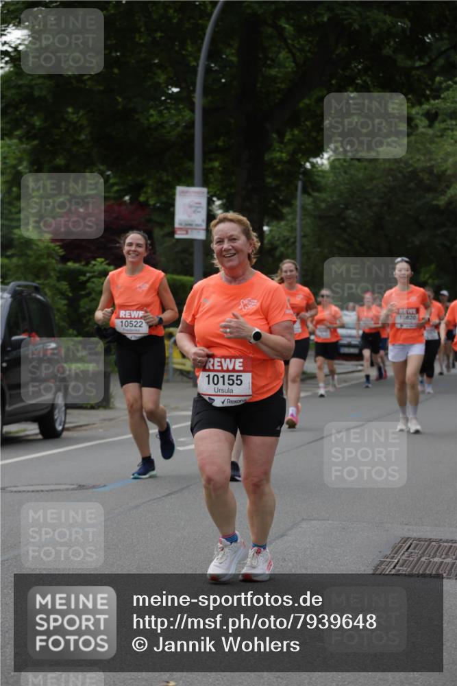 15.06.2025 - REWE Women's Run Jannik Wohlers http://msf.ph/oto/7939648 15.06.2025 08:27:33 Laufen 10522, 10155, 10820 meine-sportfotos.de