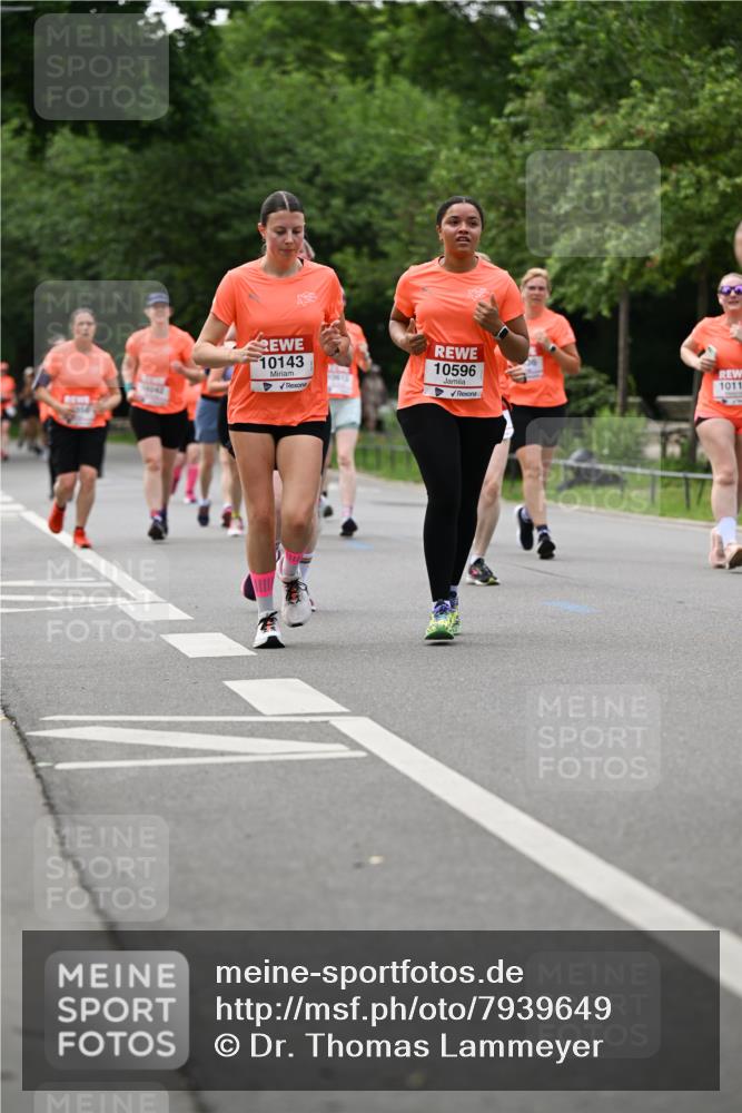 15.06.2025 - REWE Women's Run Dr. Thomas Lammeyer http://msf.ph/oto/7939649 15.06.2025 09:20:37 Laufen 10143, 10596 meine-sportfotos.de